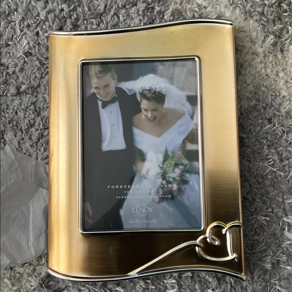 Lenox Frame - Picture 2 of 4